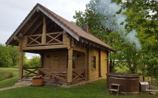Pirties-namelis-Ąžuolas-1.jpg